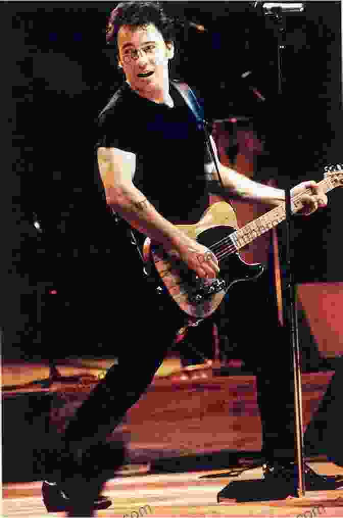 Bruce Springsteen Performing On Stage Bruce Springsteen And Philosophy: Darkness On The Edge Of Truth (Popular Culture And Philosophy 32)